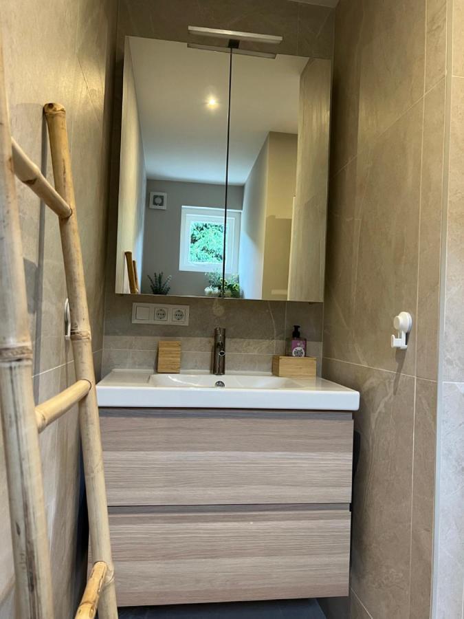 Family Bungalow With Garden For 6-8 People 카잔바드 외부 사진